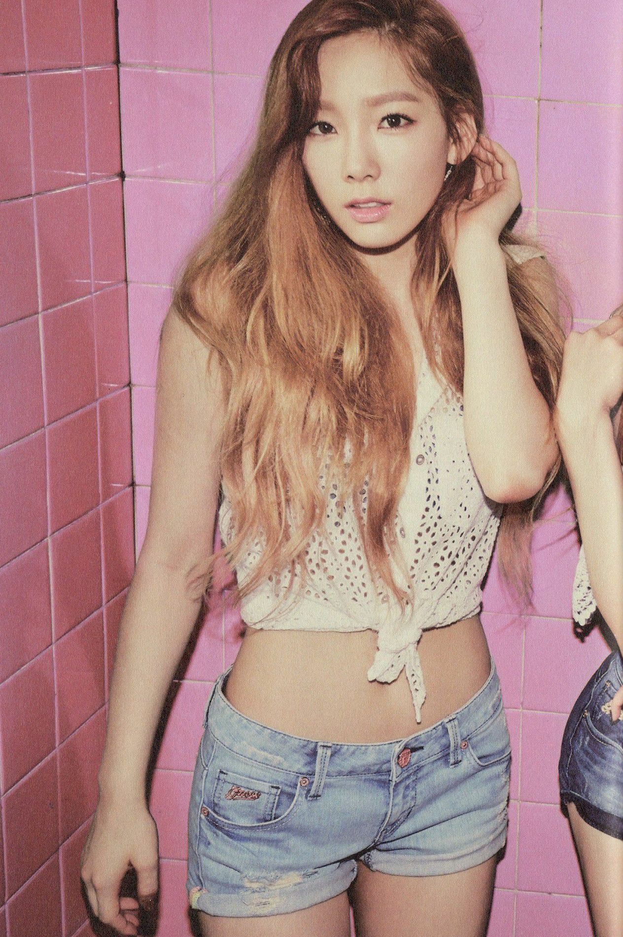 PBд漯_TaeTiSeo Ůʱ HOLLER [44P] 3ҳ