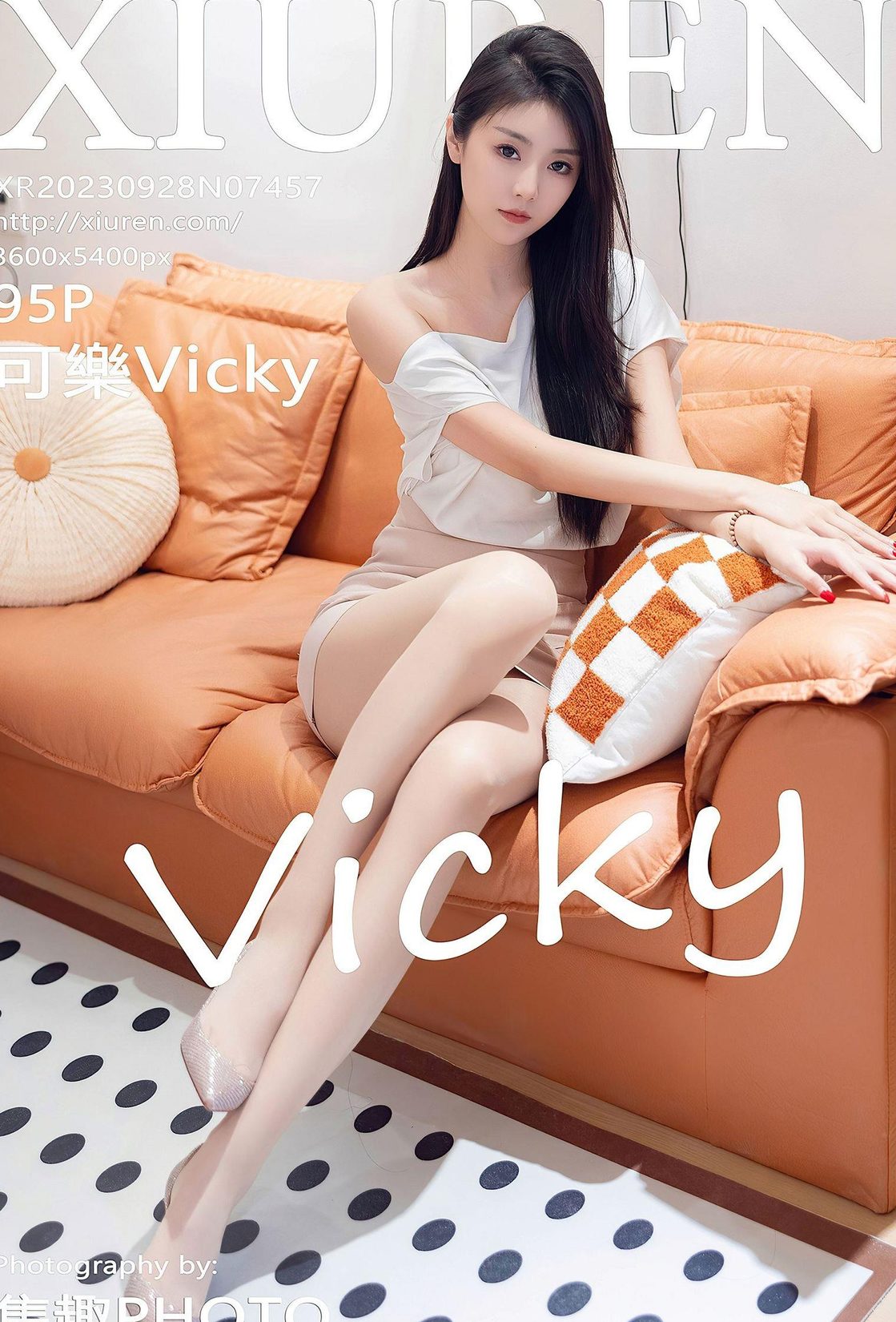 [XIURENӰ] Ȼд ģ @Vicky VOL.7457 ԭɫ˿ ɫȹ Ըаɫ  1ҳ