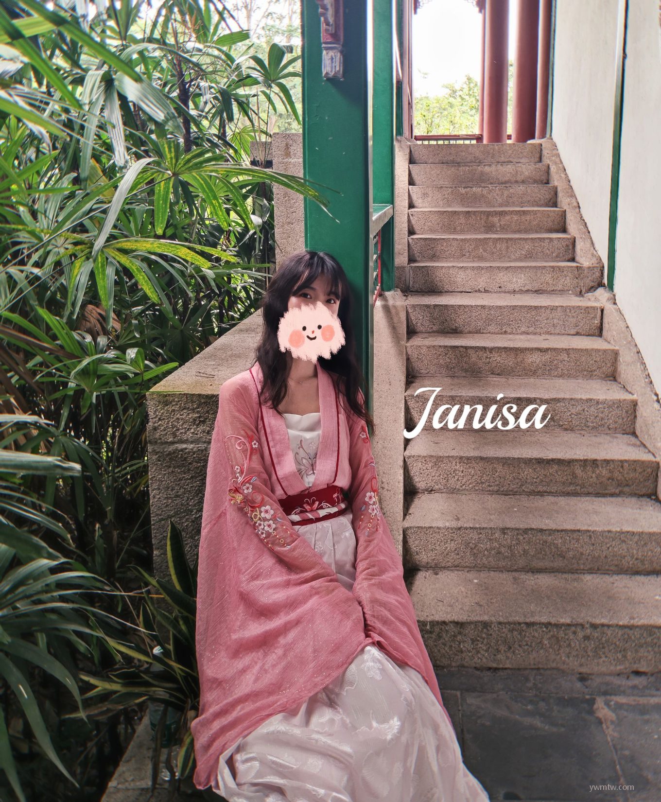 ɫŮд Janisa ˽ͼ  1ҳ